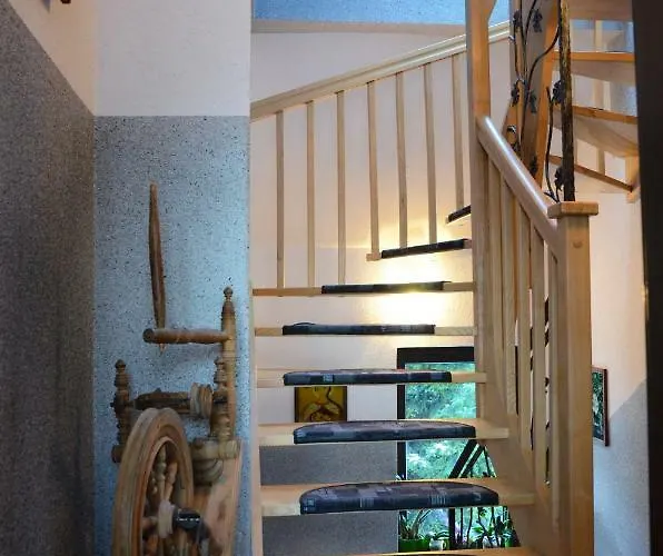 民宿 Nad Strumykiem 什恰夫尼察